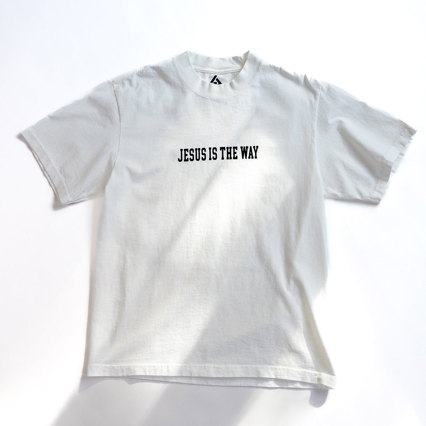 Camiseta Salvation is Free - Blanca